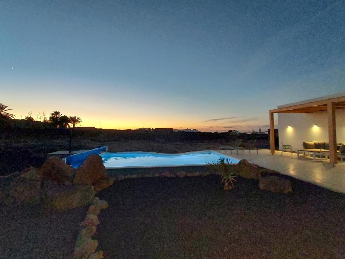 Villa Tabaiba En Lajares Con Piscina Экстерьер фото
